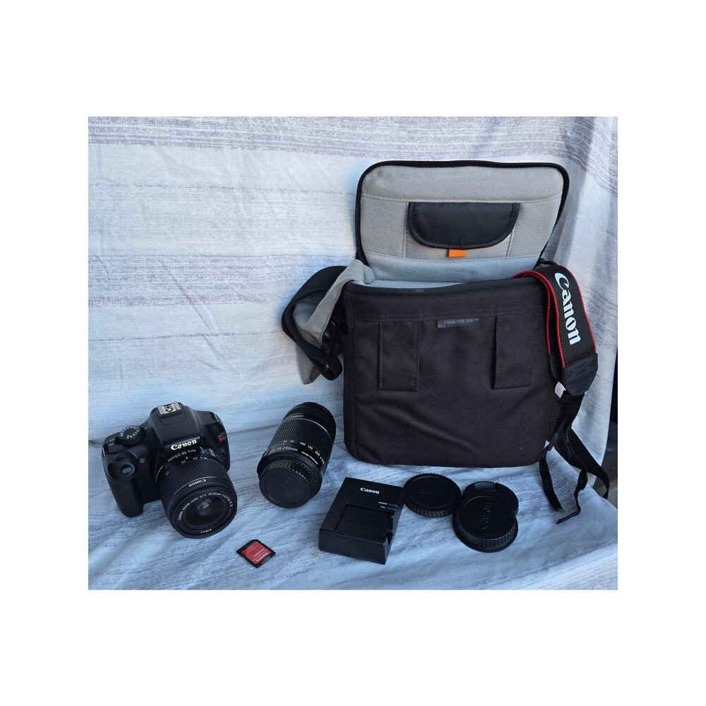 Canon EOS Rebel T3 DSLR Bundle 18-55 + 75-300mm Lens, Accessories & Case